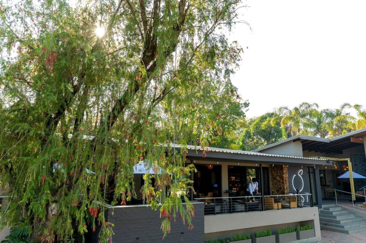 Lowveld Living Guesthouse Mbombela Dış mekan fotoğraf