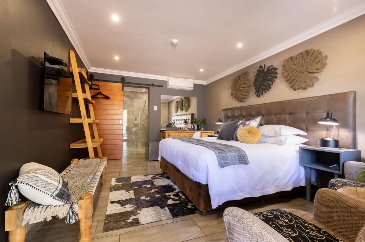 Lowveld Living Guesthouse Mbombela Dış mekan fotoğraf